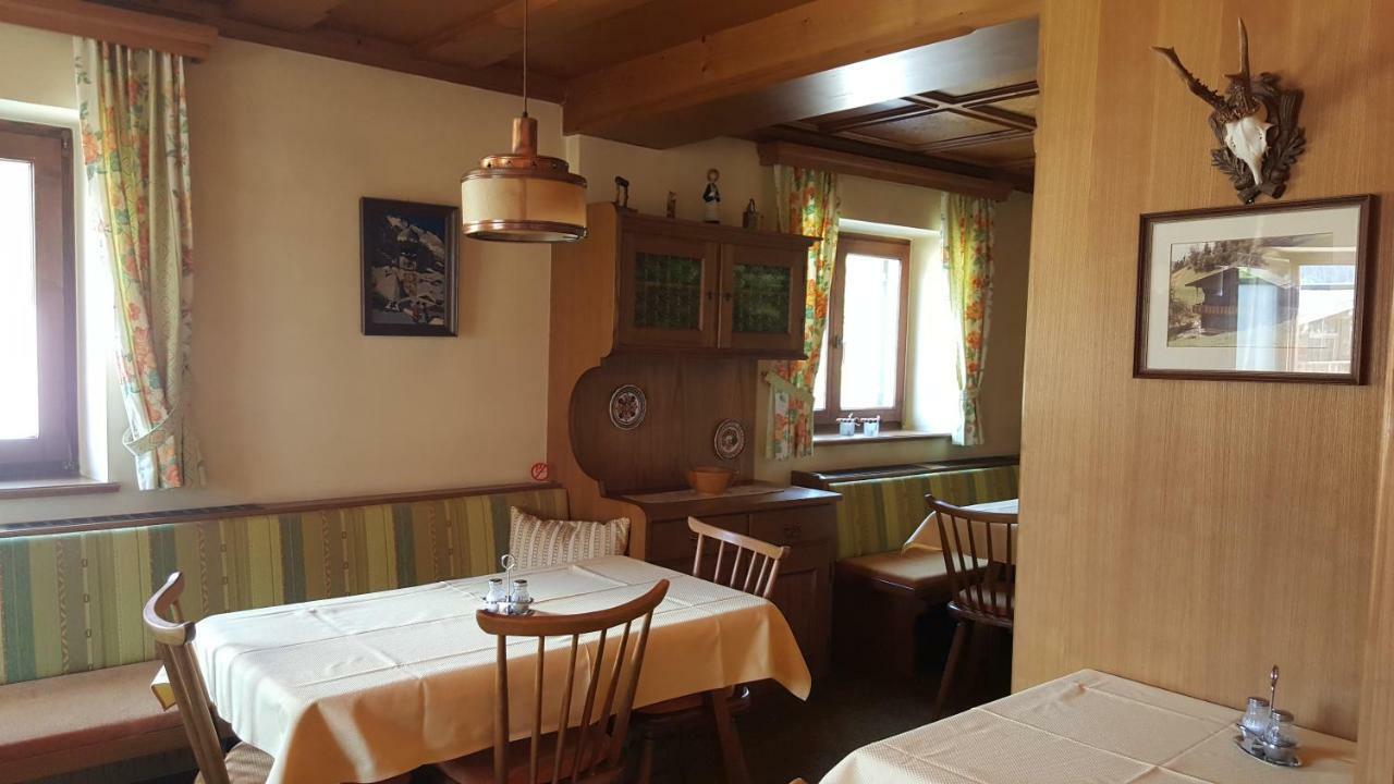 Gaestehaus Wallner Kitzbuhel Bagian luar foto