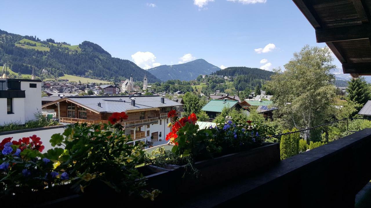 Gaestehaus Wallner Kitzbuhel Bagian luar foto
